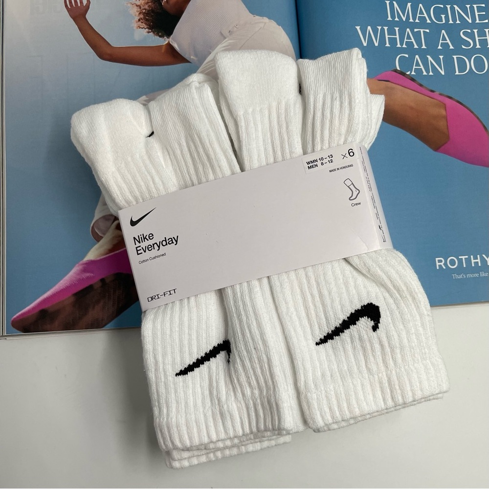 6 Pairs Nike Everyday Cushioned Training Crew Socks